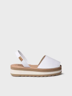 ALAIOR-P - Women's leather shoe with platform