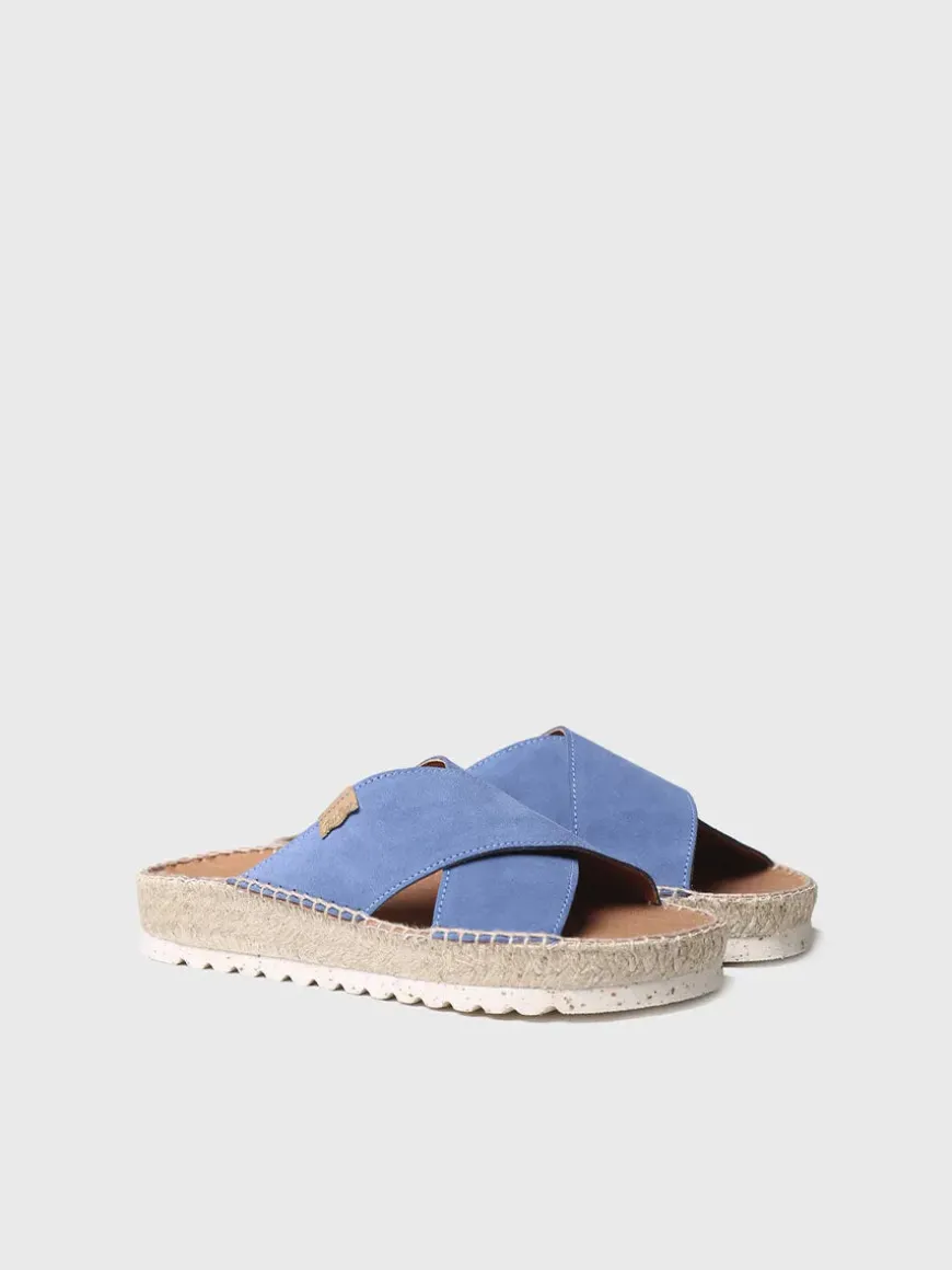 BALI-A - Flat sandal with crossed straps