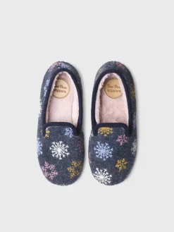 CARME-CP - Women's slippers with embroidered details