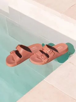 CRETA - Waterproof rubber sandal for women