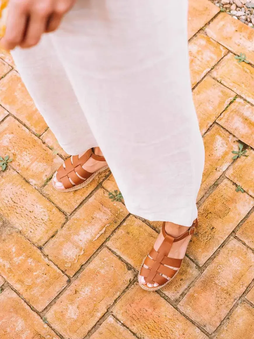 EMMA - Women's flat fisherman sandals in leather