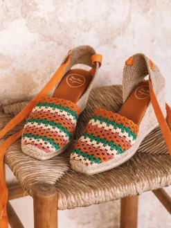 GEORGINA - Women's wedge espadrille in multicolour crochet