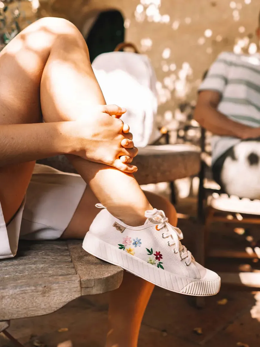 GILDA-EJ - Low-top women's trainer in recycled cotton and embroidery