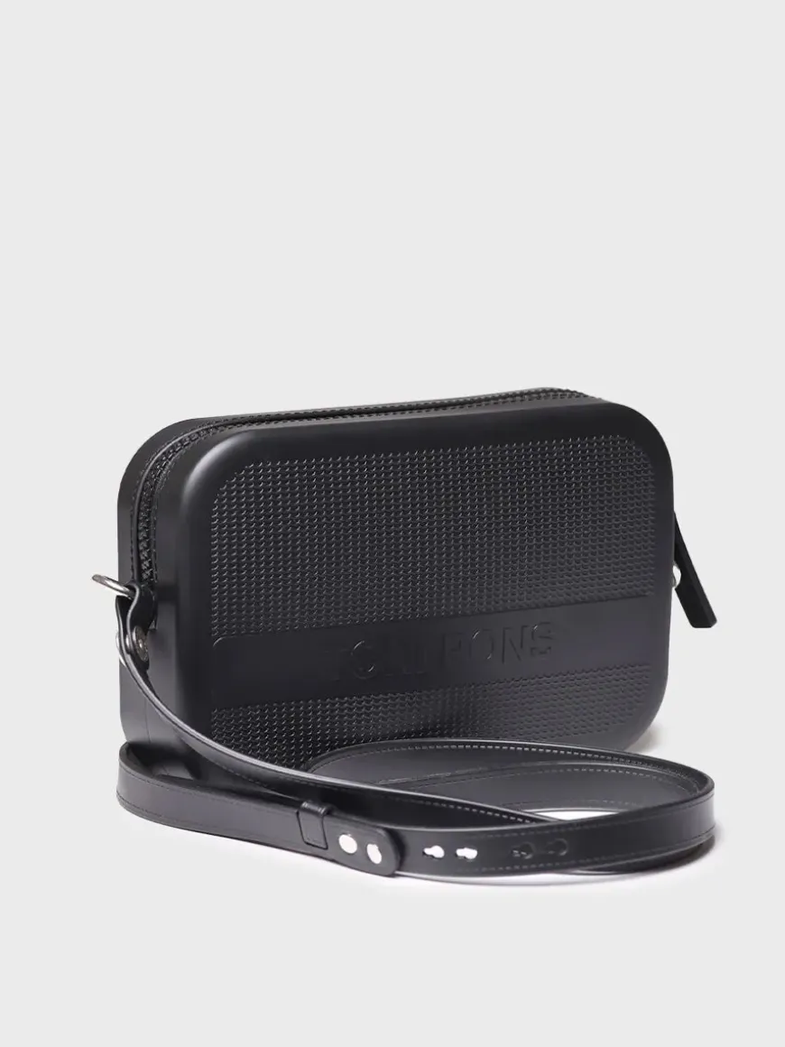 GINGER - Black rubber shoulder bag