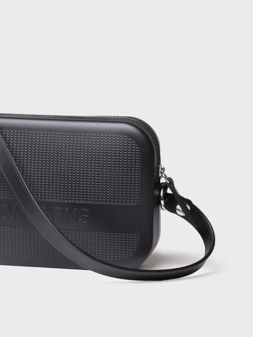 GINGER - Black rubber shoulder bag