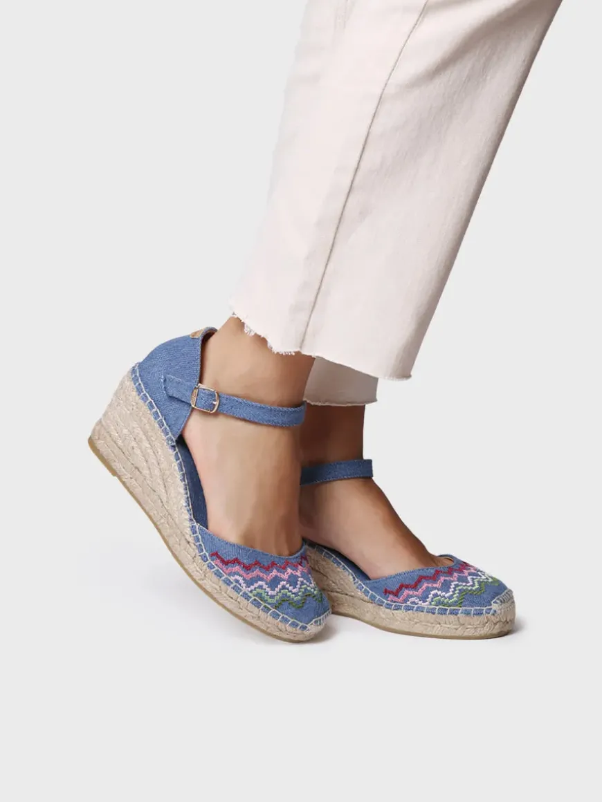 JESSIE - Vegan wedge espadrille with cross-stitch embroidery