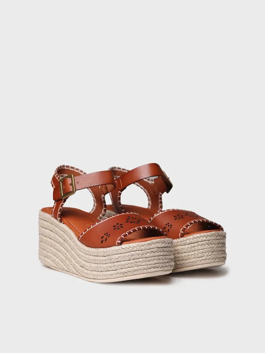 JOANA - Women's espadrille in leather with jute platform and buckle