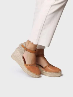 MANILA - Women's leather espadrille with wedge and studs
