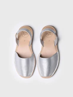 MAO-P - Women's classic menorquine sandals in leather