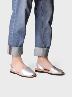 MAO-P - Women's classic menorquine sandals in leather