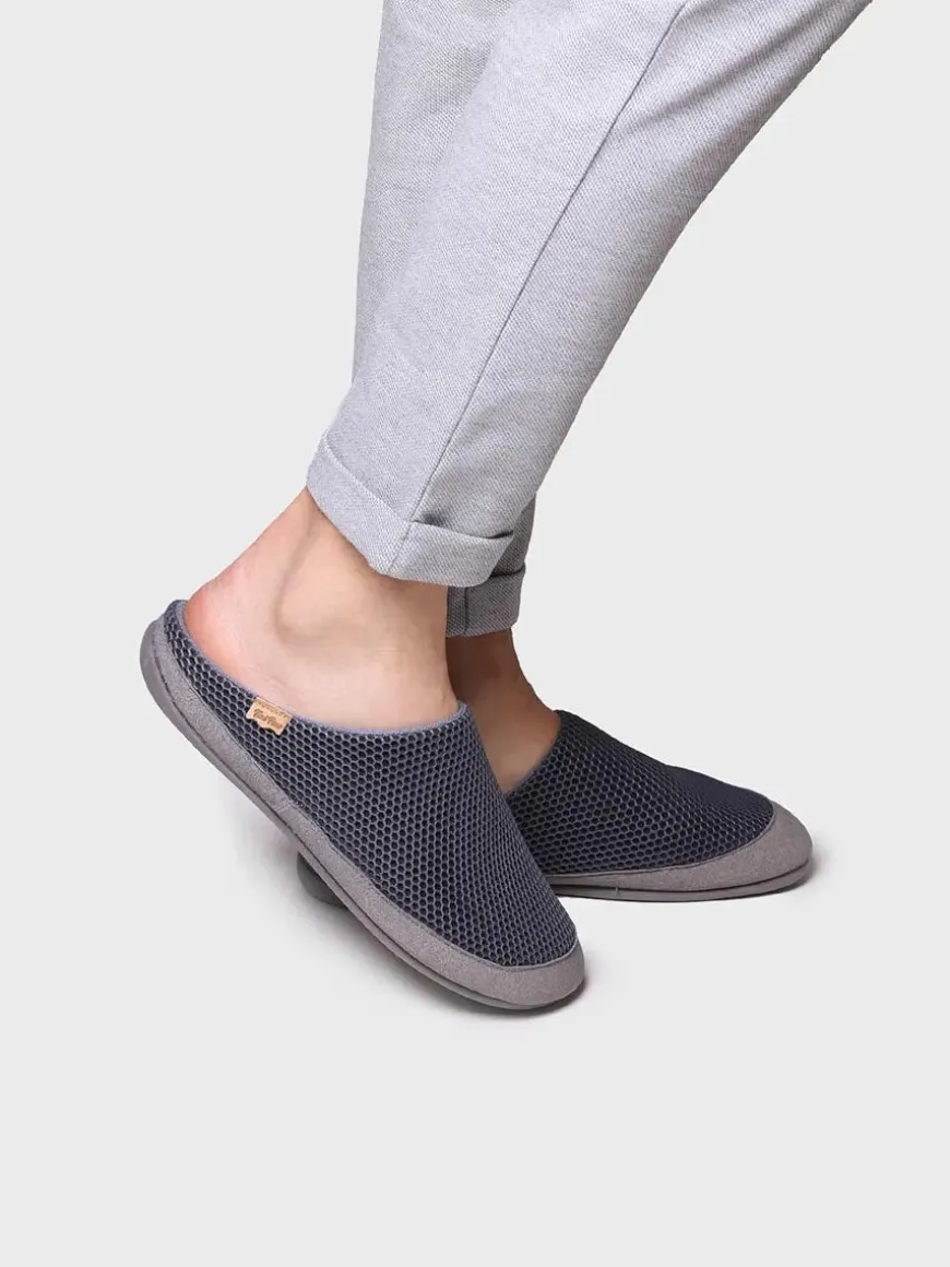 NIUE-GC - Men's clog slippers in mesh fabric