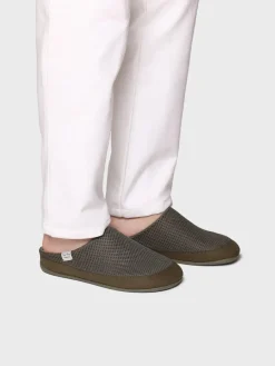 NIUE-GC - Men's clog slippers in mesh fabric