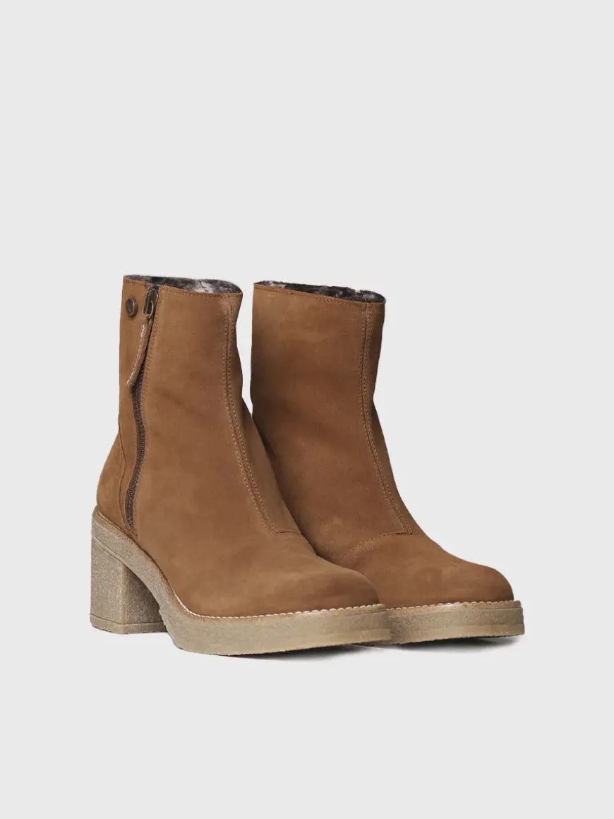 PERU-SY - Women's Wide Heel Ankle boot in Suede