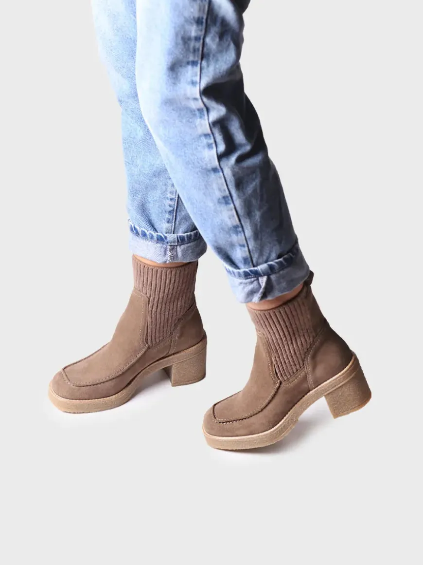 PRAGA-SY - Women's Wide Heel Ankle boot in Suede and Knit fabric