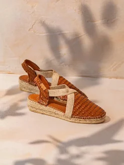 SIRACUSA - Closed espadrille for women in braided leather with wedge